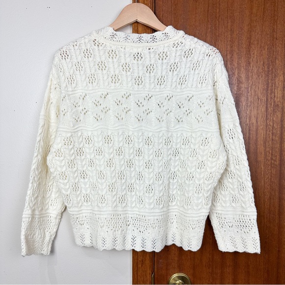 Cream McCoy Crocheted Lace Knit Sweater Cute Elegant One-size - Picture 5 of 7